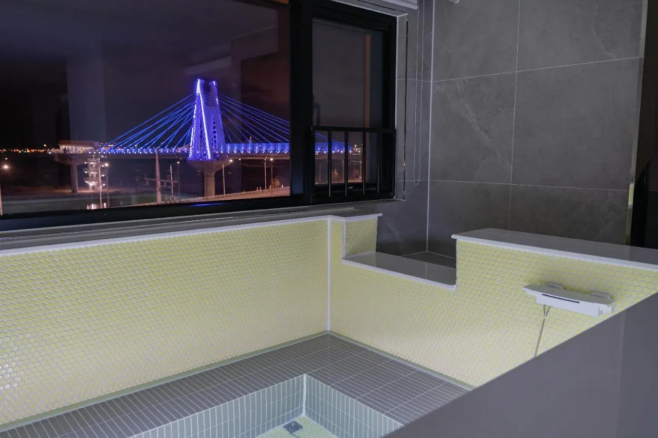 Denbasta Kids Hotel Pusan 0*,